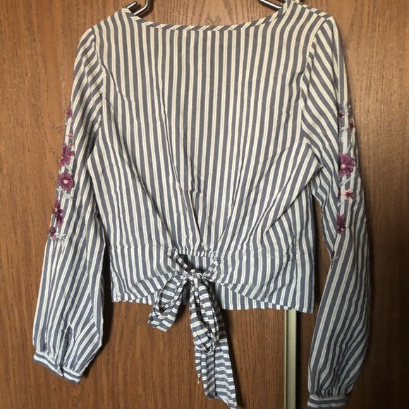 Dizzylissy embroidered long sleeve top - Picture 2 of 8